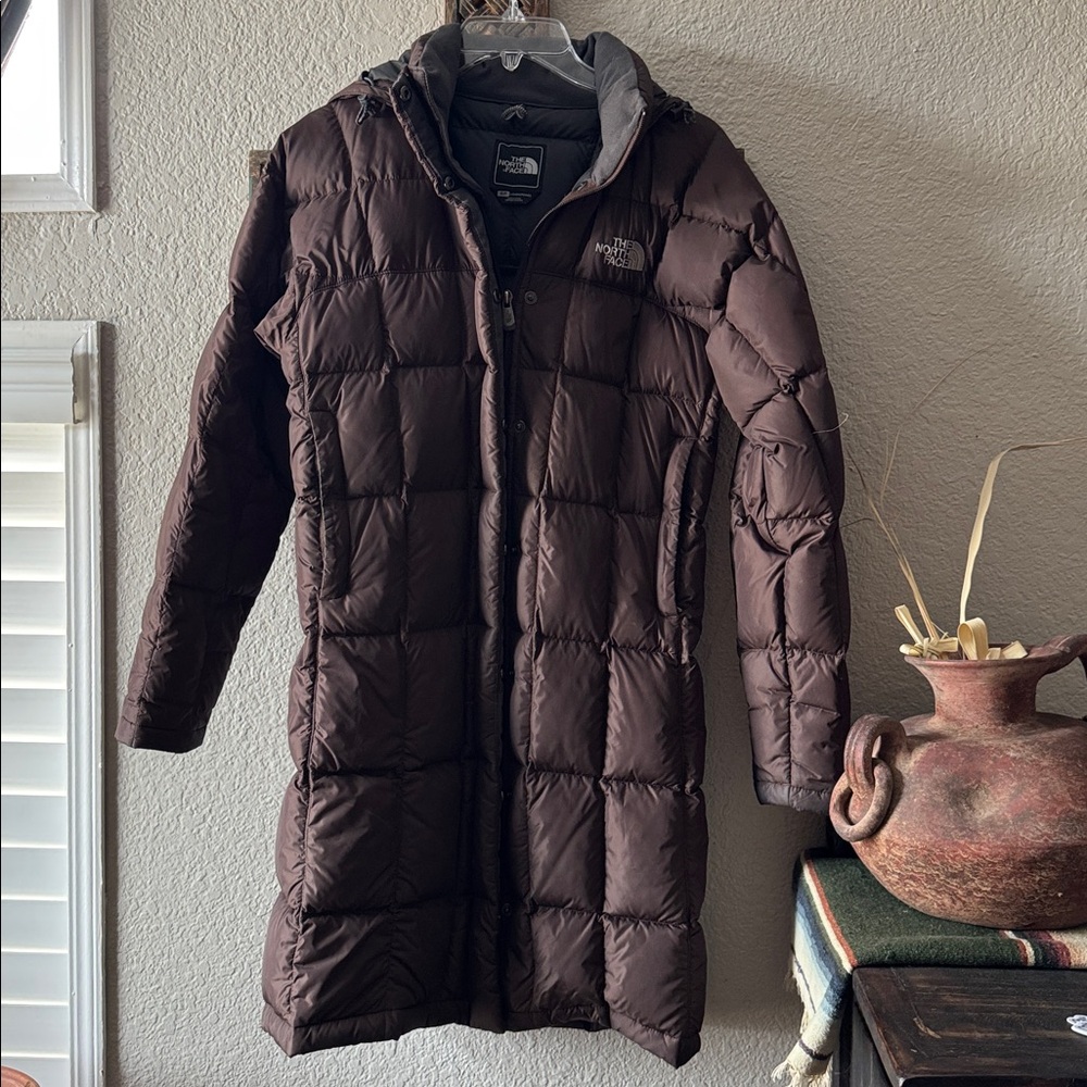 The North Face Women's Brown Hooded Puffer Coat